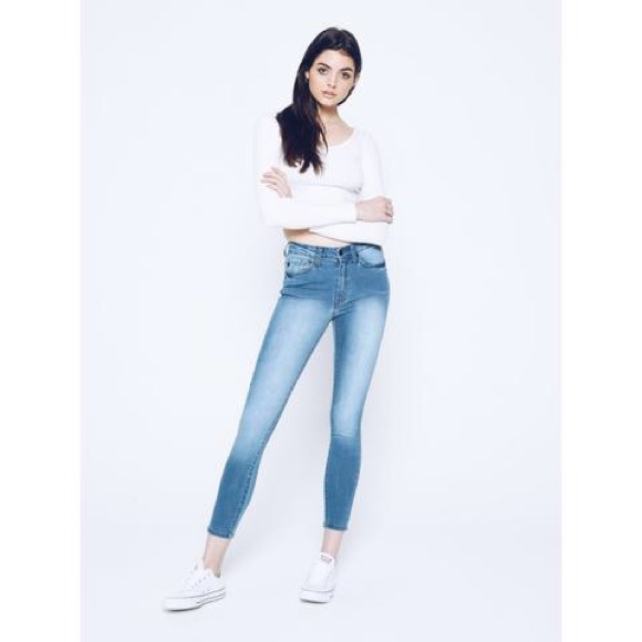 WHOLESALE - jeans - Picture 5 of 6